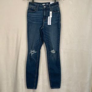 NWT ON Rockstar super skinny high rise jeans. Sz.0